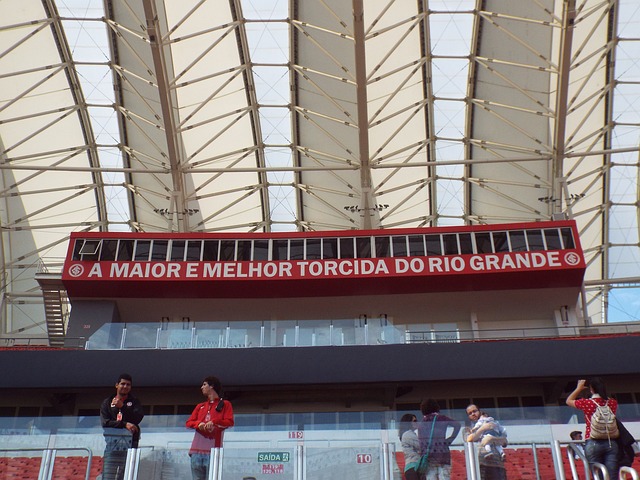 面对巴黎拒 面对巴黎拒